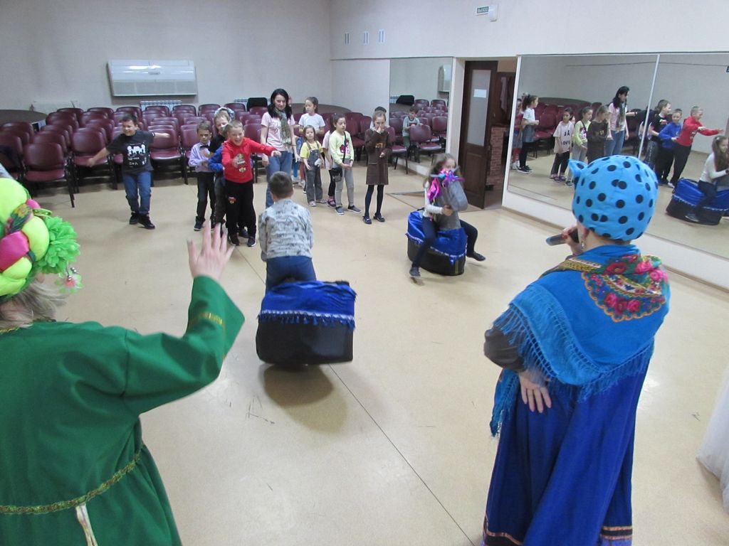 Игровая программа «Проводы Зимы!»